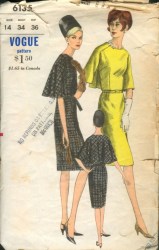 6135 65 VOG FIT DRESS ATTACHED CAPE BK BELT PATTERN 16